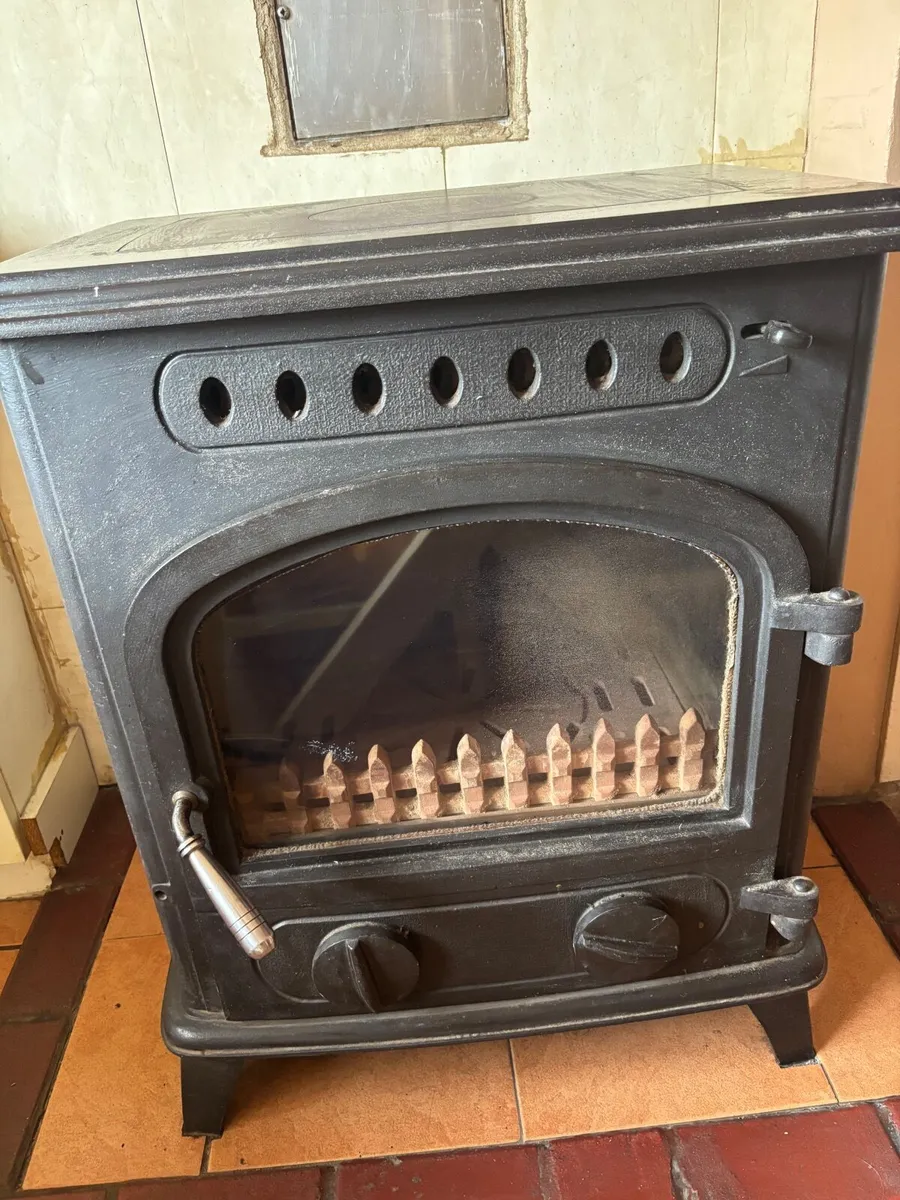 Stove - Image 1