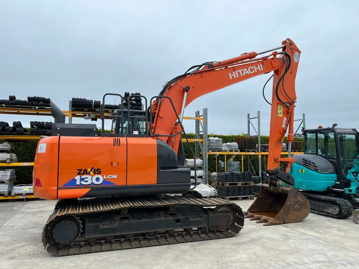 Hitachi 130 lcn - Image 1