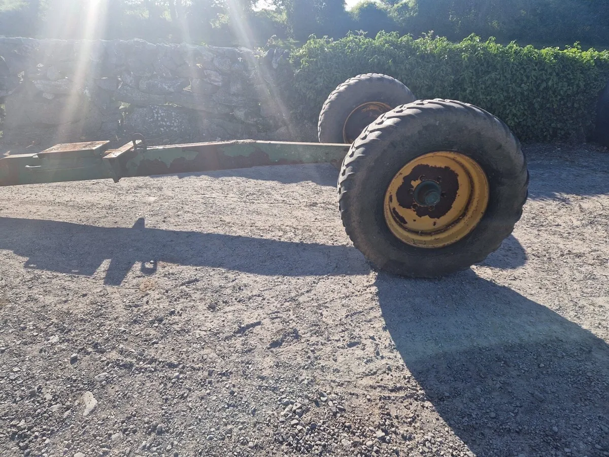 Axel and drawbar - Image 2