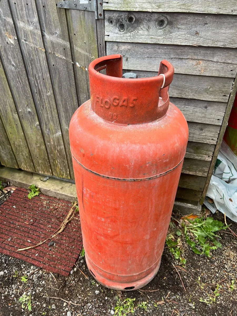 Flogas Propane bottle, 34KG , half full - Image 1