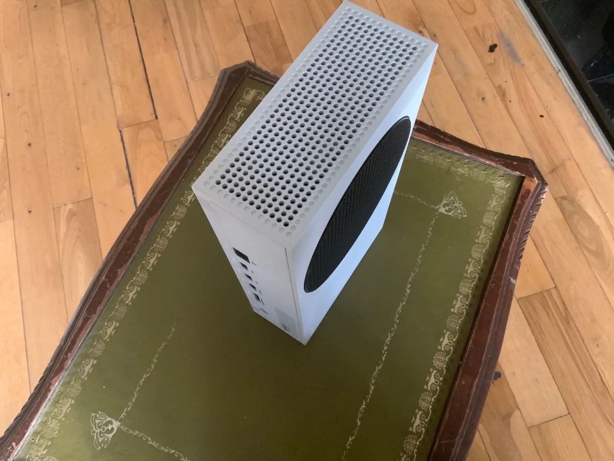 Xbox series s - Image 4