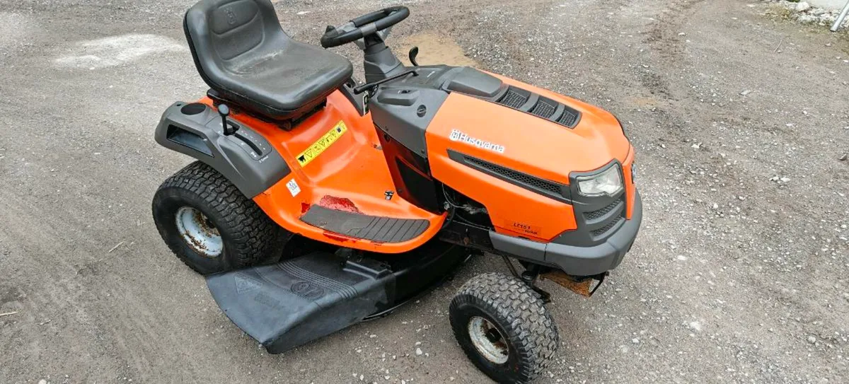 Husqvarna ride on mower - Image 4