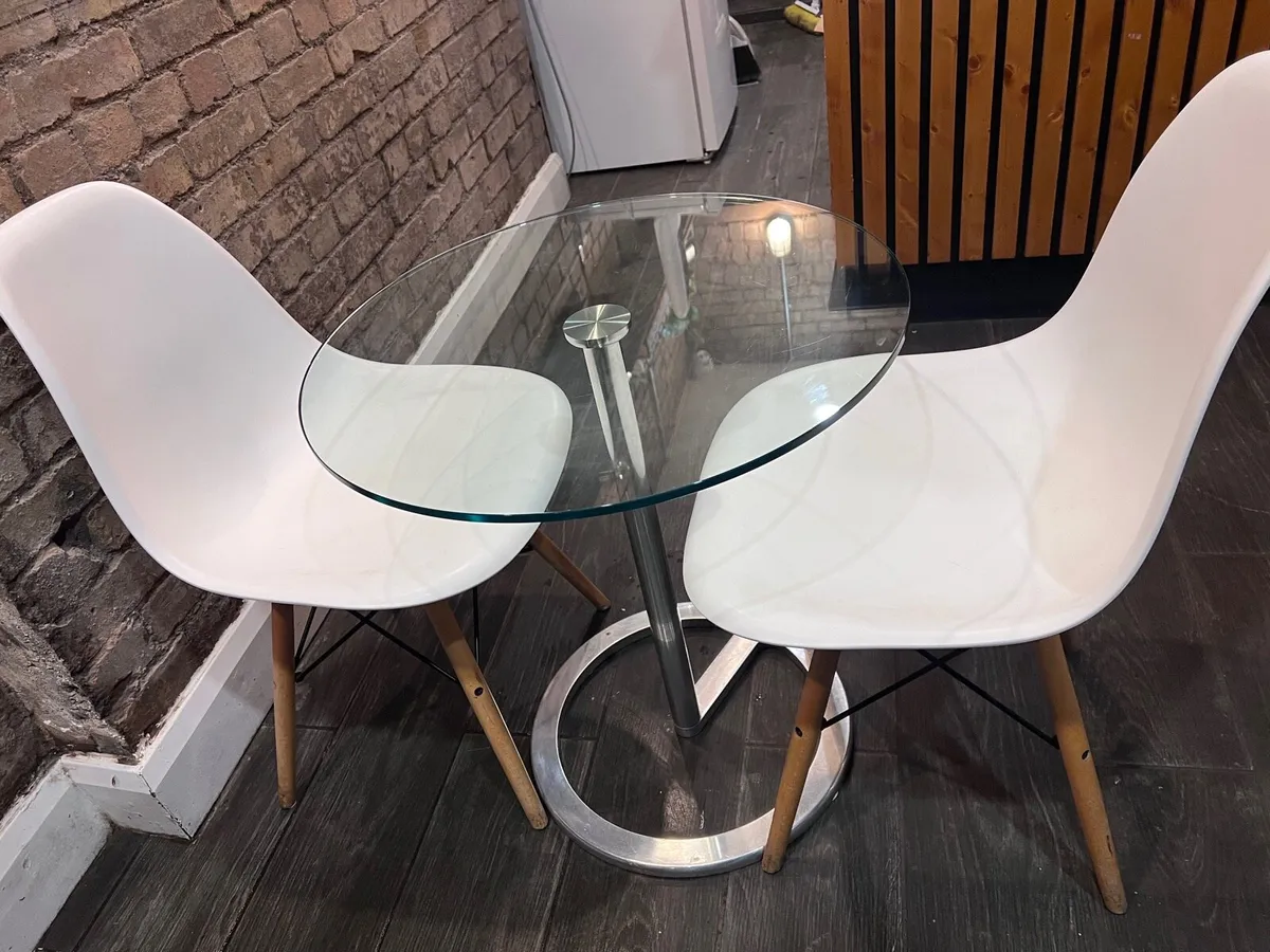 Table chair - Image 1