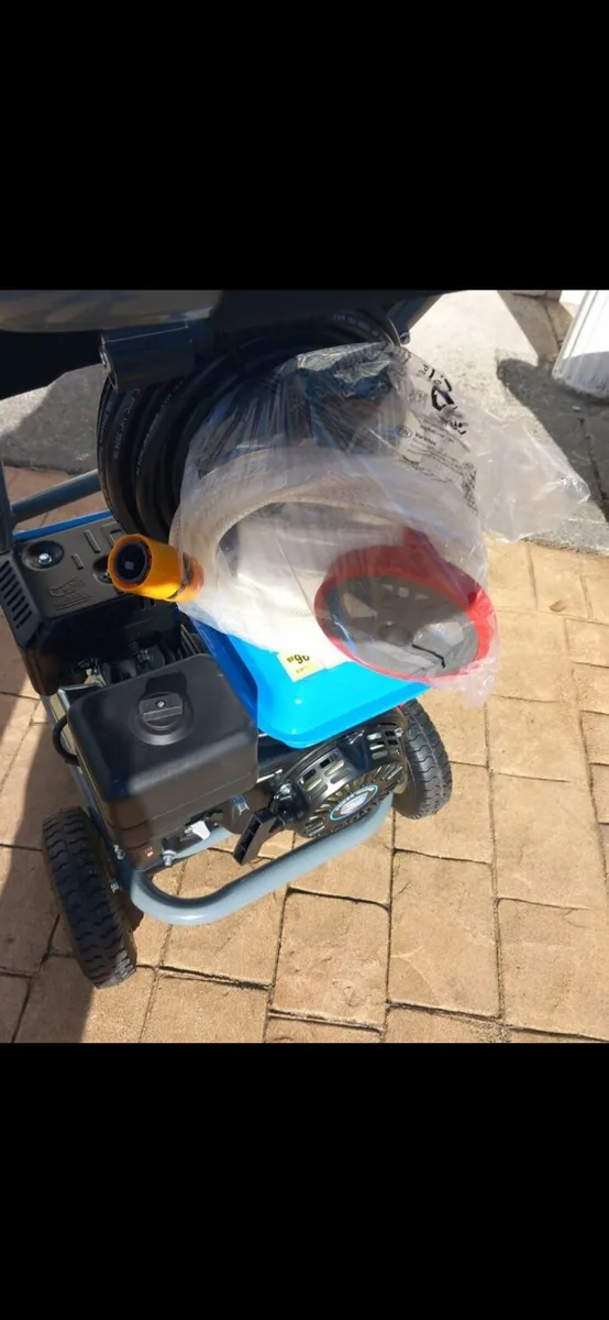 Petrol pressure washers - Image 4