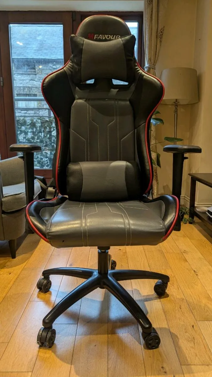 Office/Gaming chair - Image 1