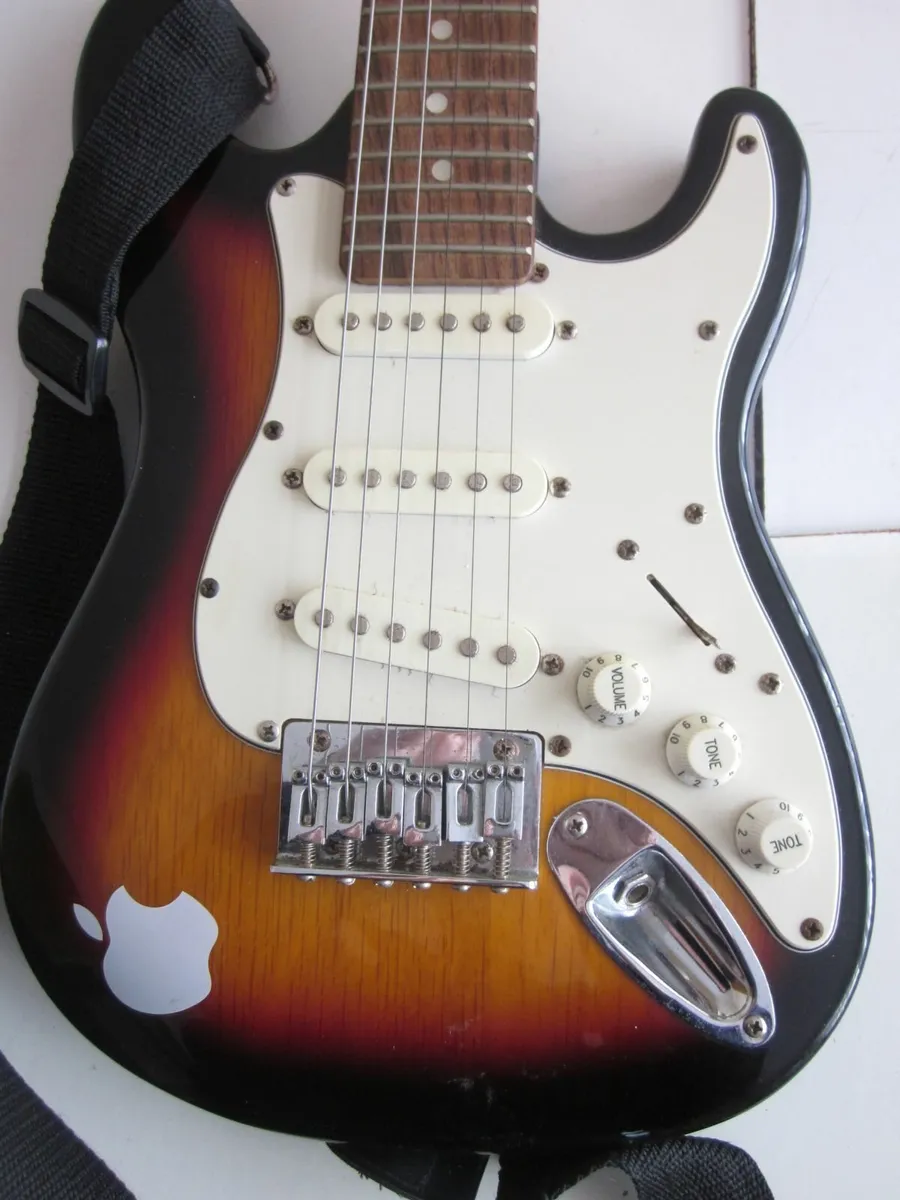 Burswood Electric Mini Guitar  31” - Image 3