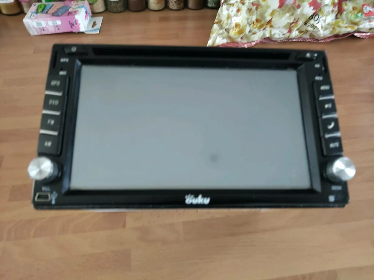 Car multimedia console - Image 1