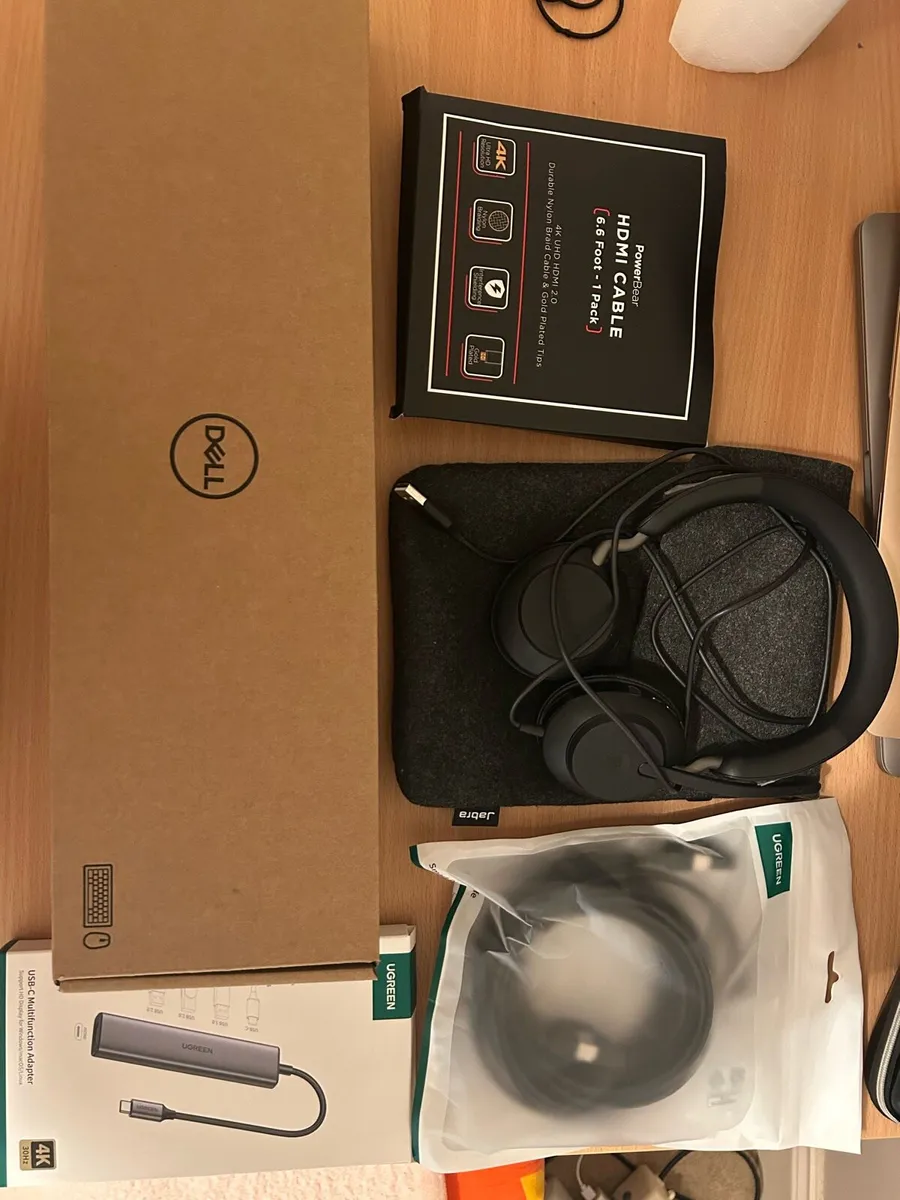 Computer accessories - Image 1