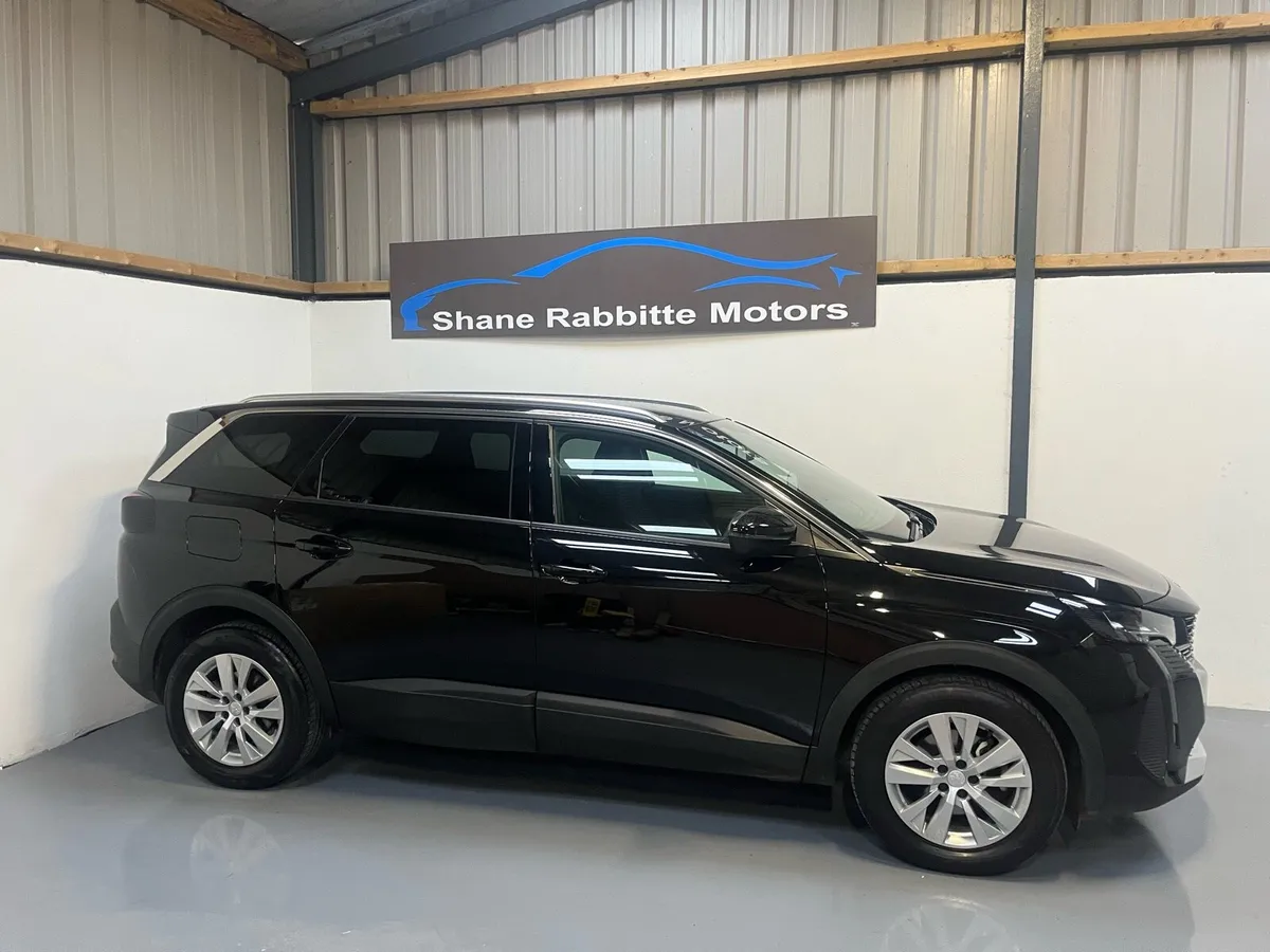 231 PEUGEOT 5008 1.5 hdi ACTIVE Premium + - Image 3