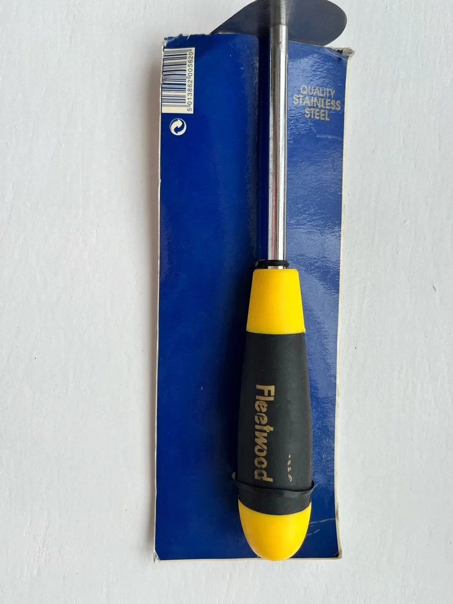 Items in perfect condition - Image 4