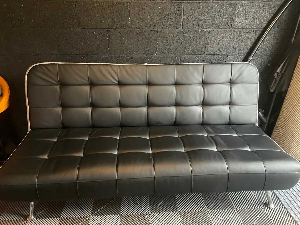 Sofa bed couch - Image 1