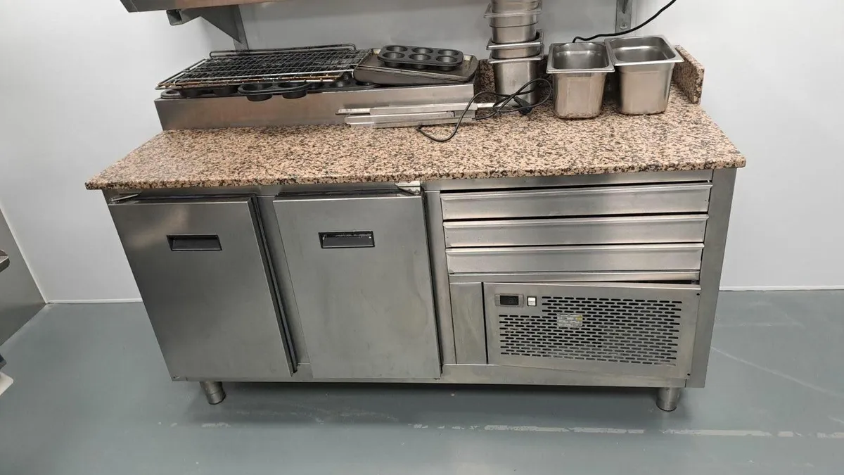 2 door, 3 drawer refrigerated toppings counter - Image 2