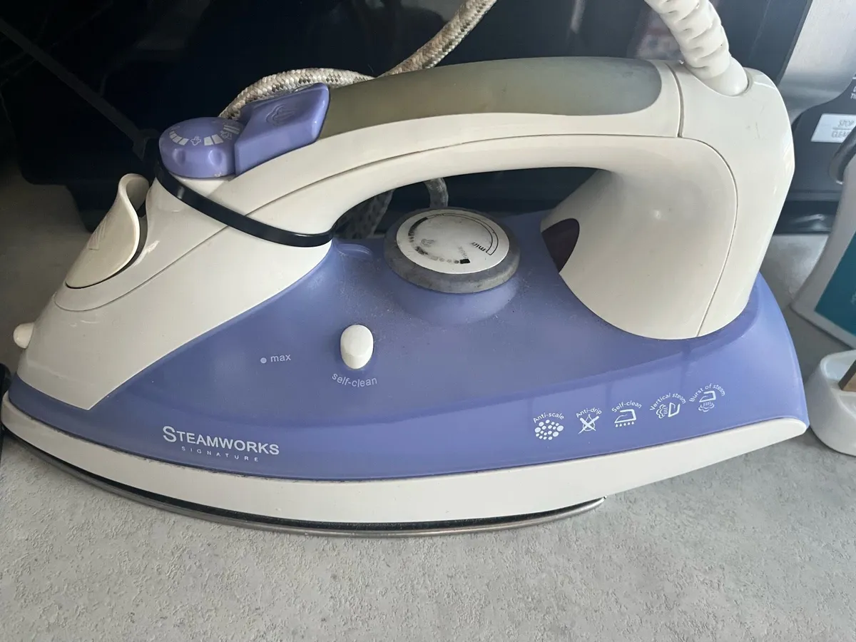 Items in perfect condition - Image 2