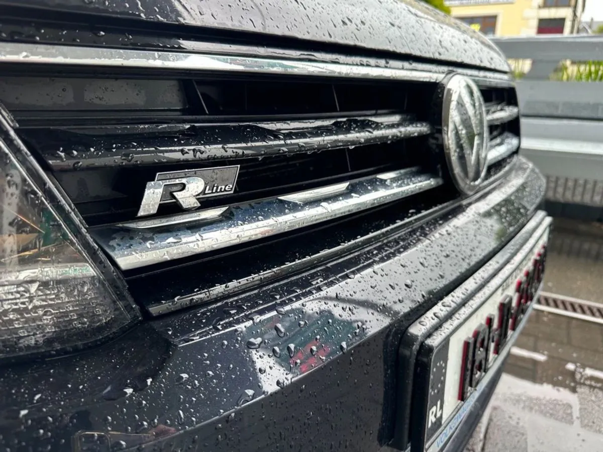 Volkswagen Tiguan 2.0 TDI 115 Comfortline R-line - Image 4