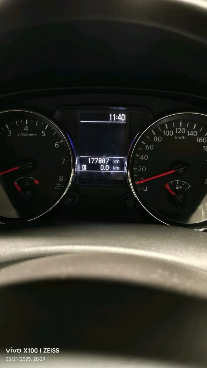 2011 Nissan qashqai *LOW MILEAGE* 1.6 peteol - Image 1