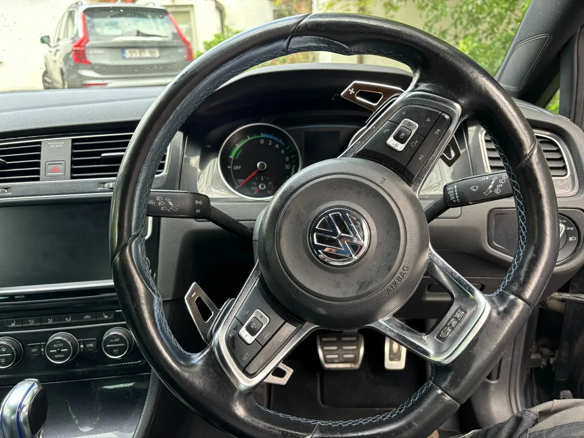 Volkswagen Golf 2015 - Image 3