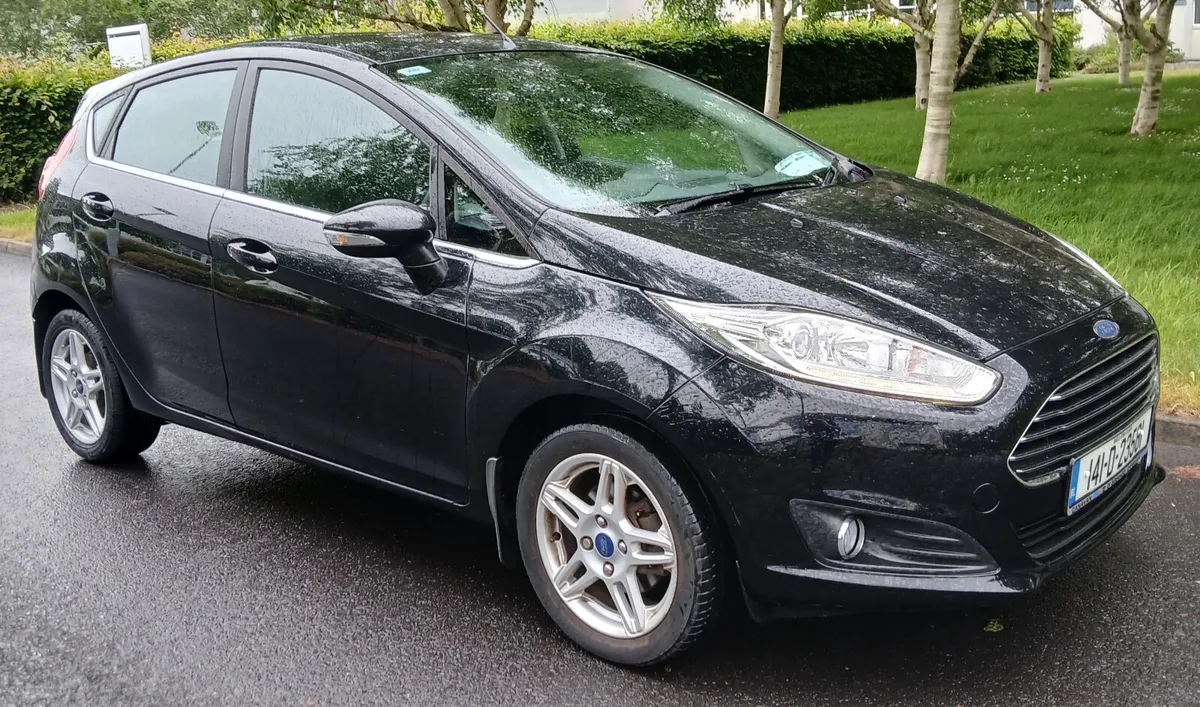 Ford Fiesta 2014 1.2 TITANIUM 5dr - ONLY 49K KLMS - Image 1