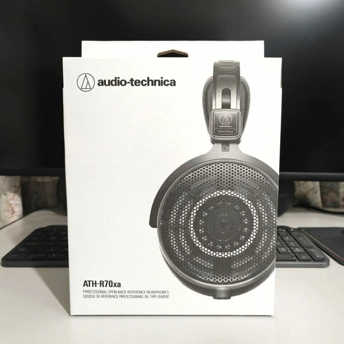 Audio-Technica ATH-R70xa Headphones - Image 1