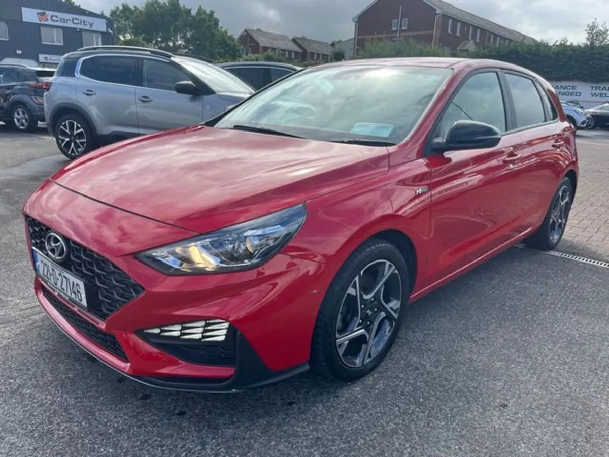 Hyundai i30 i 30 Petrol 5DR - Image 2
