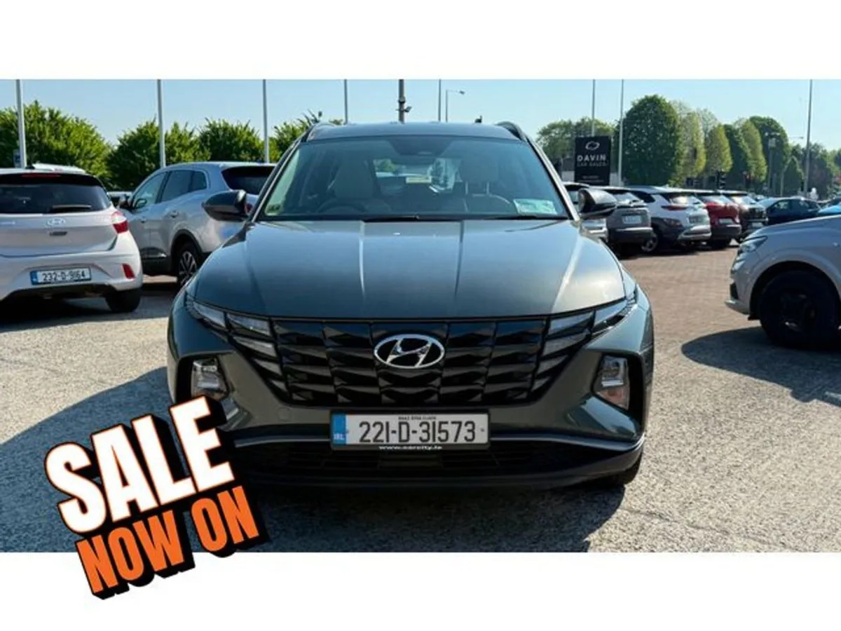 Hyundai Tucson Ix35 Executive 5DR - Image 2
