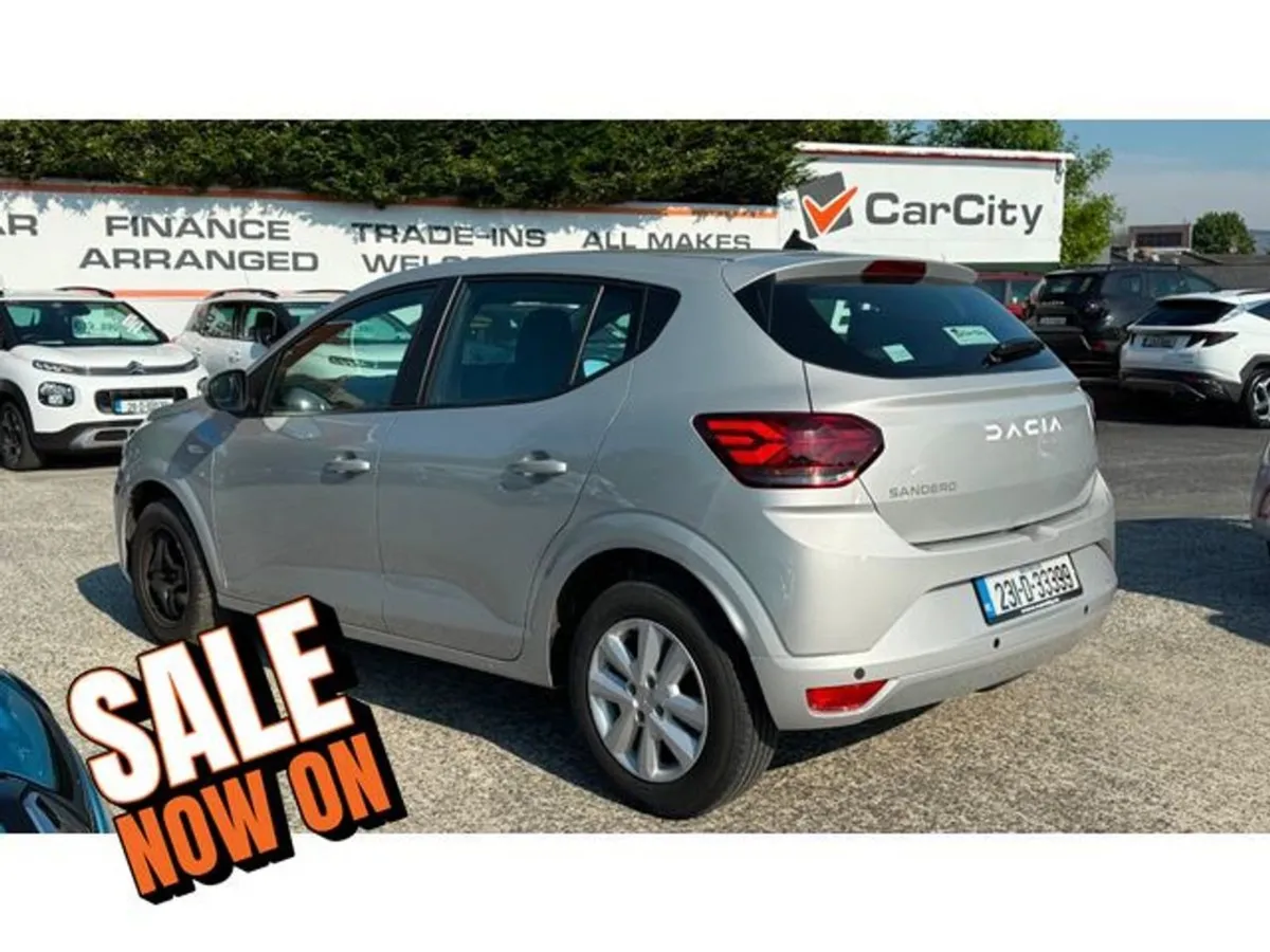 Dacia Sandero Expression TCE 90 5SP NBI 5DR - Image 4