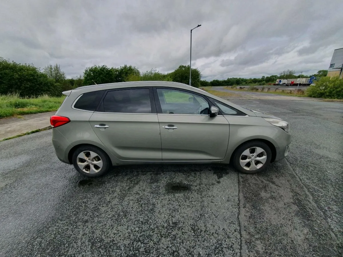 Kia carens 1.7 diesel - Image 4