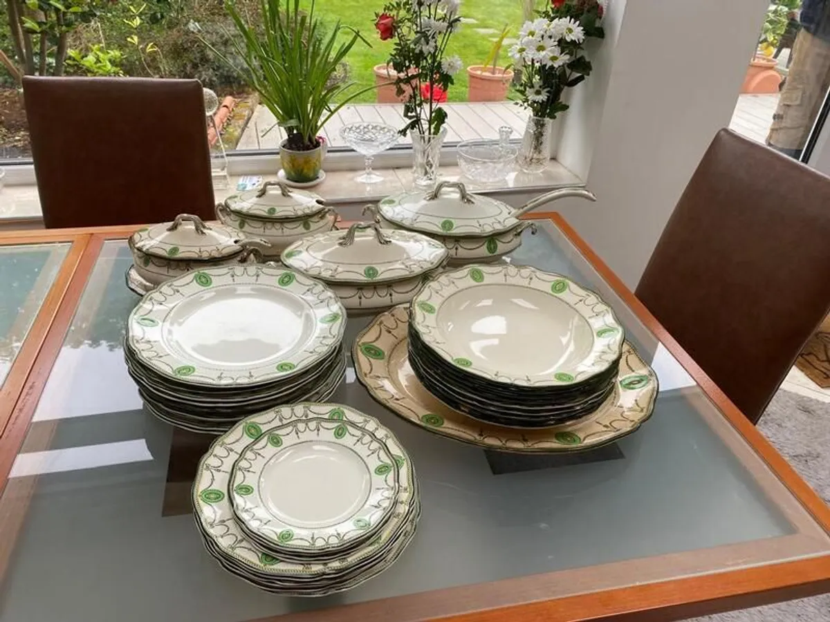 Royal Doulton Countess Dinner Service - Image 3