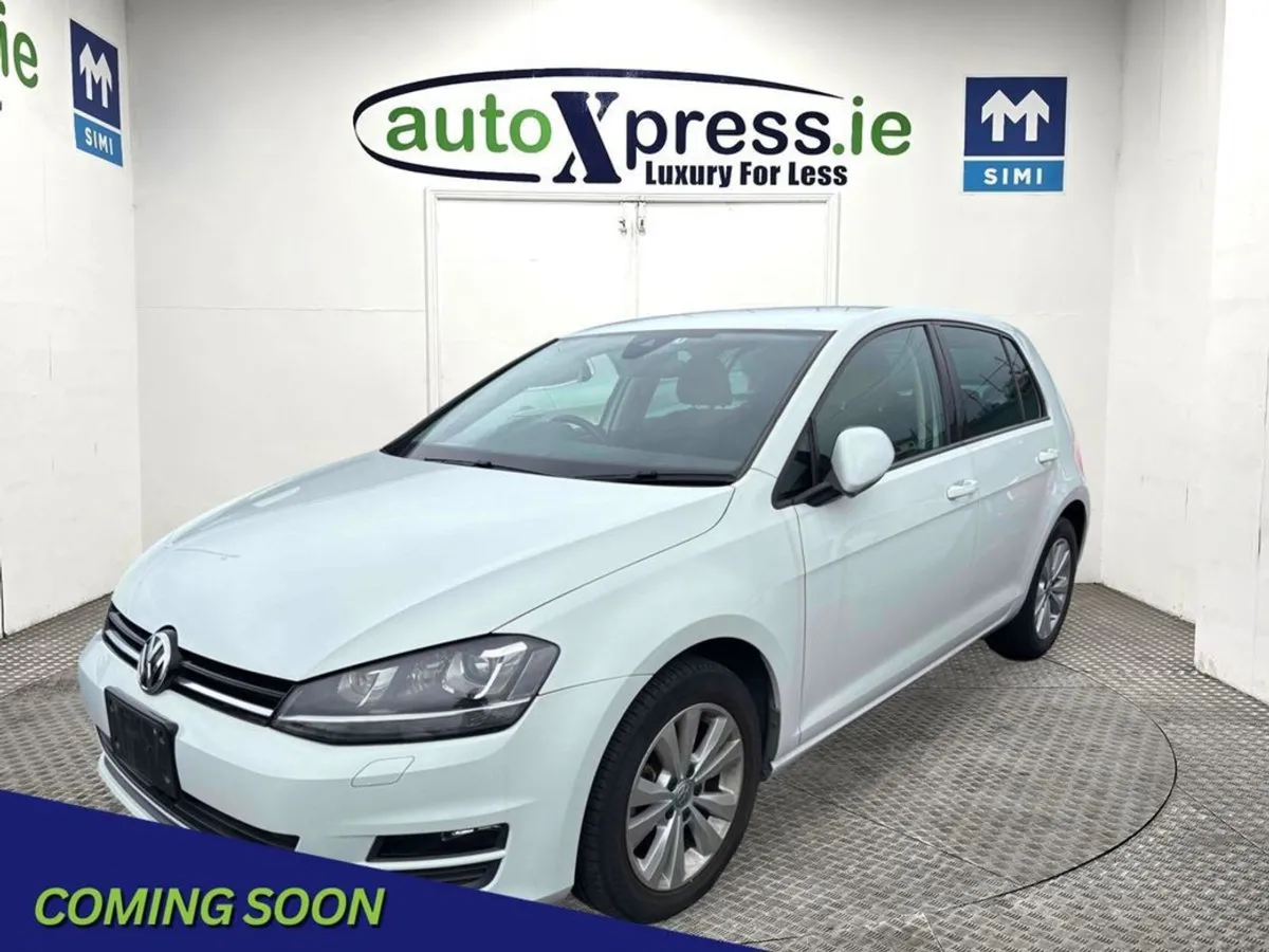 Volkswagen Golf 1.2 TSI Automatic  Reversing Came - Image 1