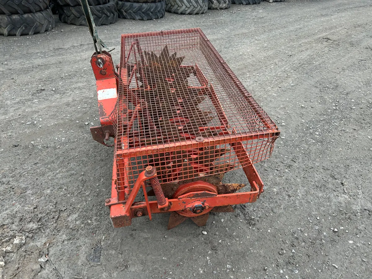 Toro 6FT Aerator - Image 4
