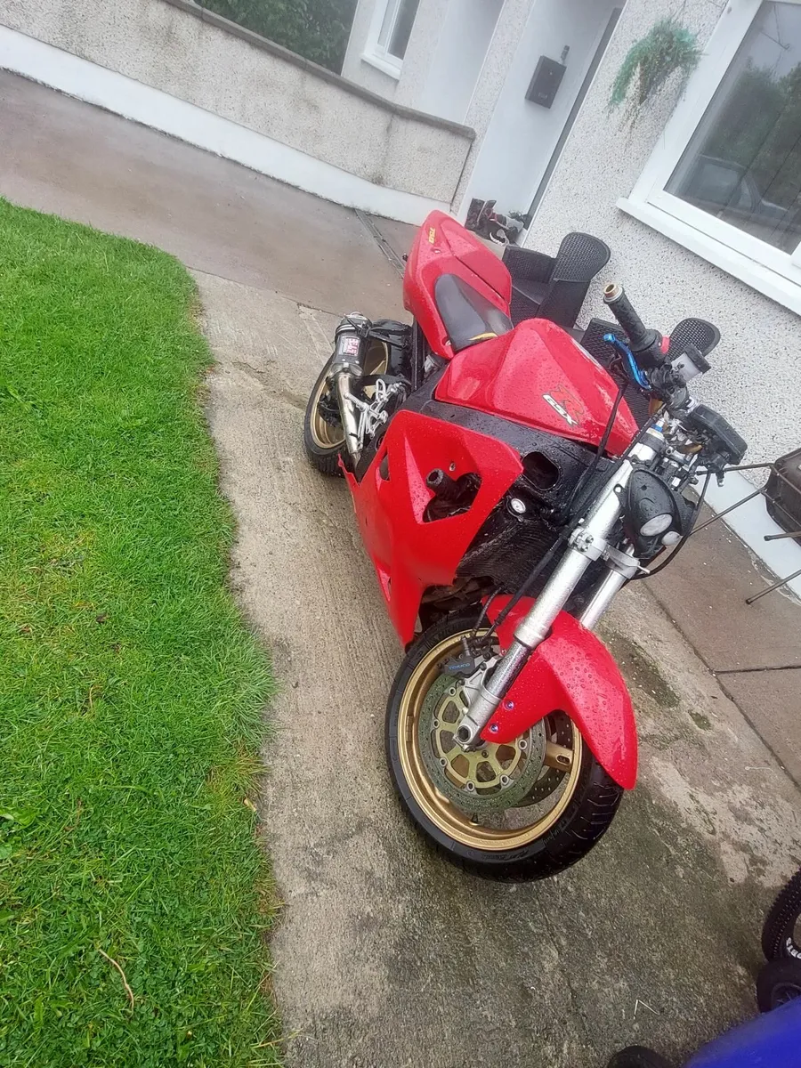 Suzuki Other 2002 - Image 2