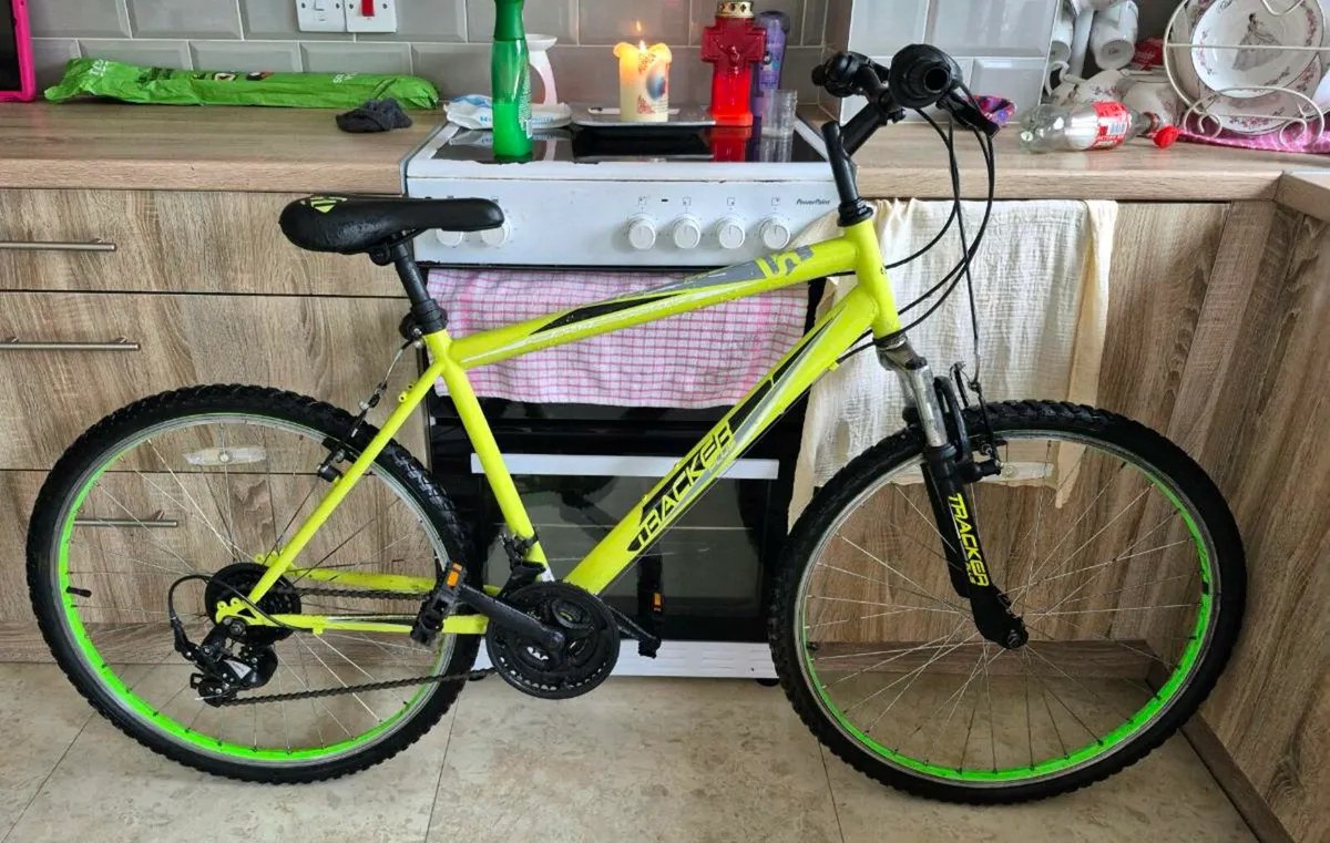 adults apollo hybrid bike 18 inch frame Brake and - Image 4