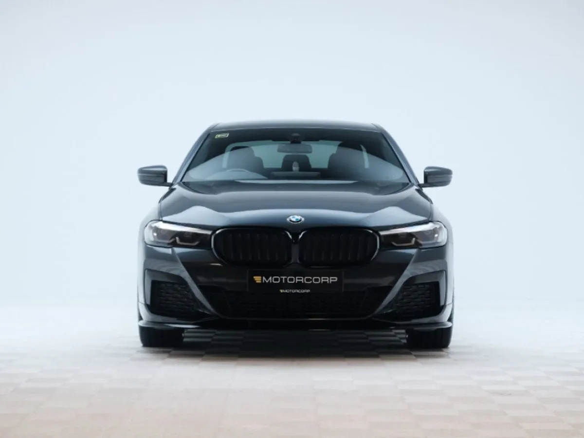 BMW 5 Series 520D M Sport - Image 2