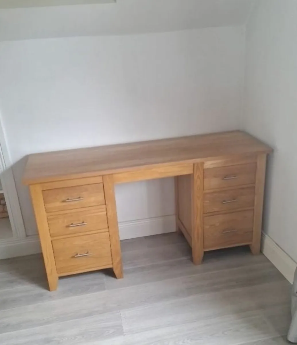 Bedroom Dressing Table - Image 1