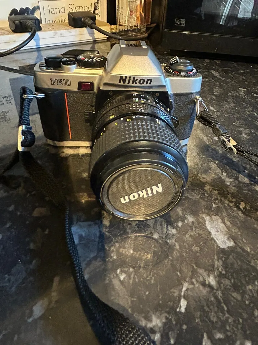 NIKON FE10 camera - Image 2