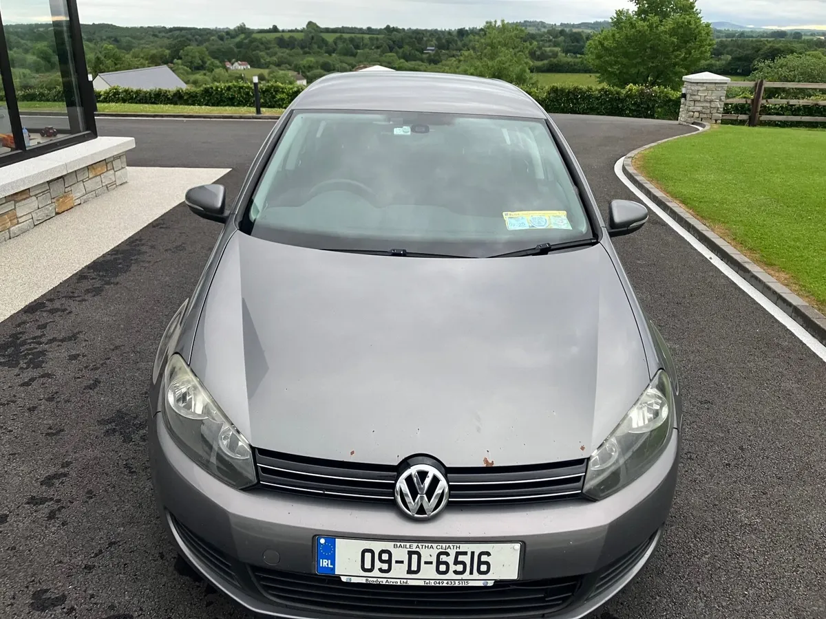 Volkswagen Golf 2009 - Image 1