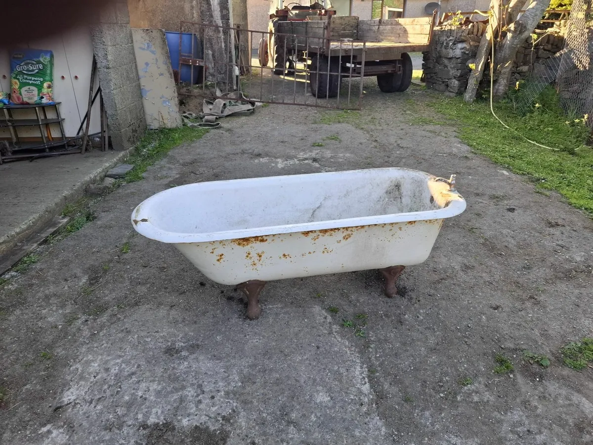Bath - Image 2
