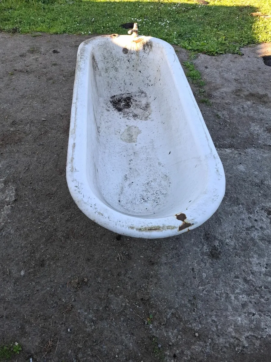 Bath - Image 3