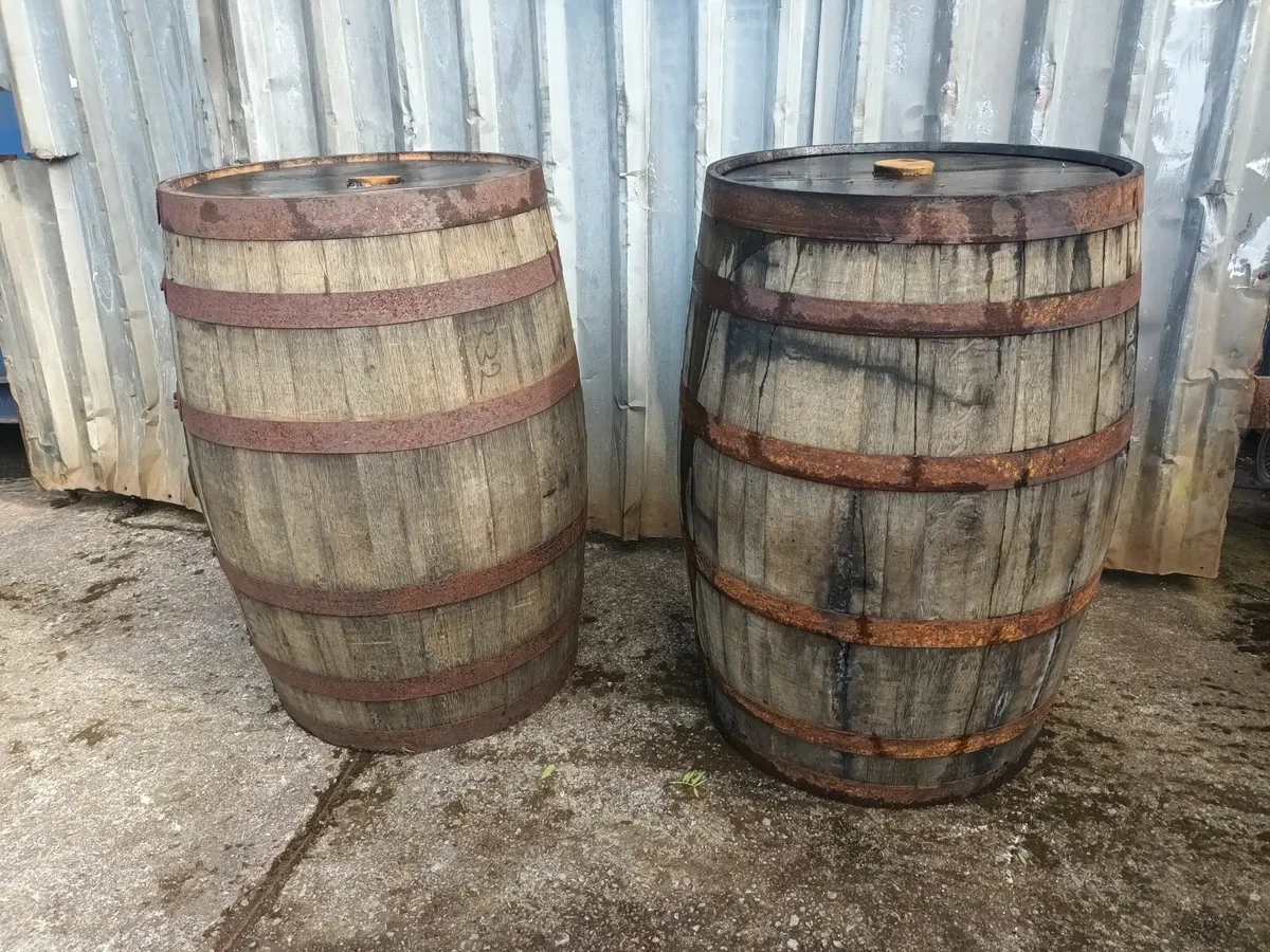 2 Whiskey Barrels