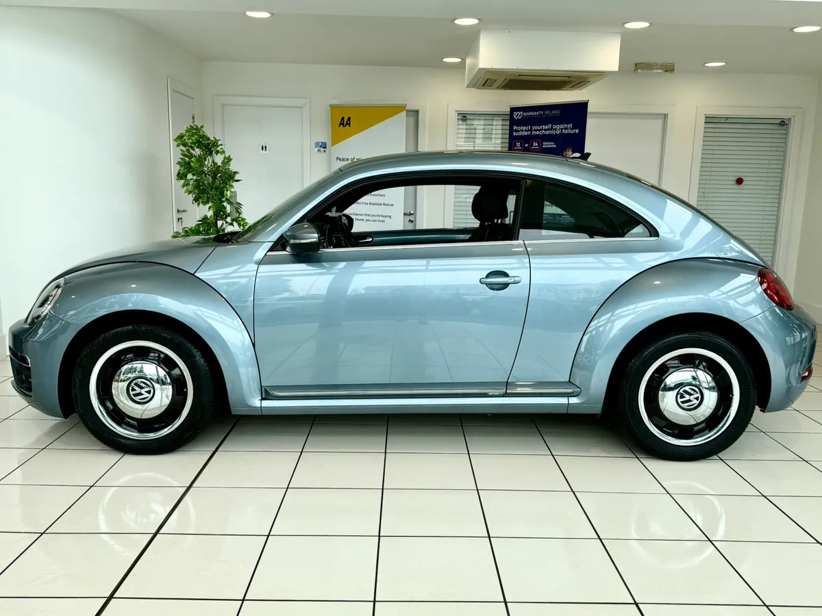 162 VW Beetle 1.2L DESIGN AUTO RETRO MODEL/CAMERAS - Image 3