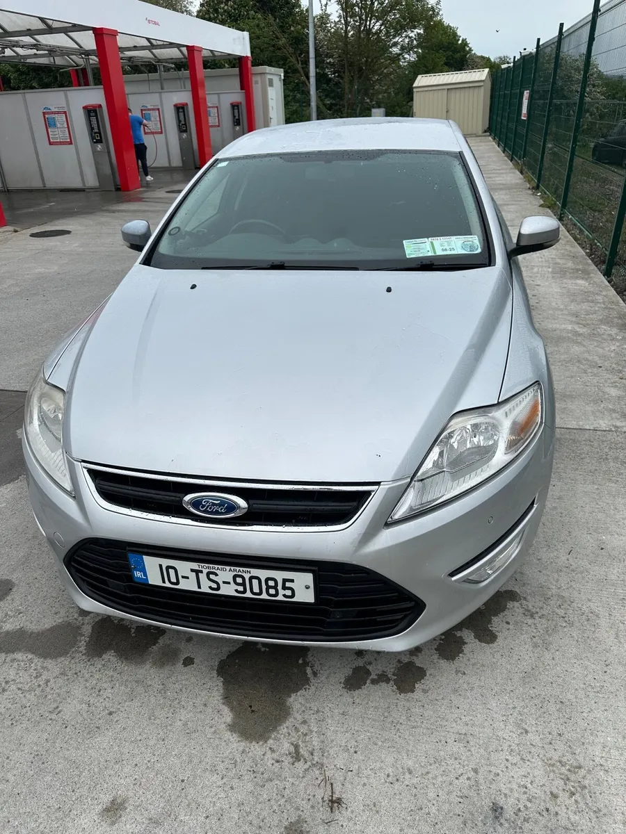 Ford Mondeo 2010 automati - Image 1
