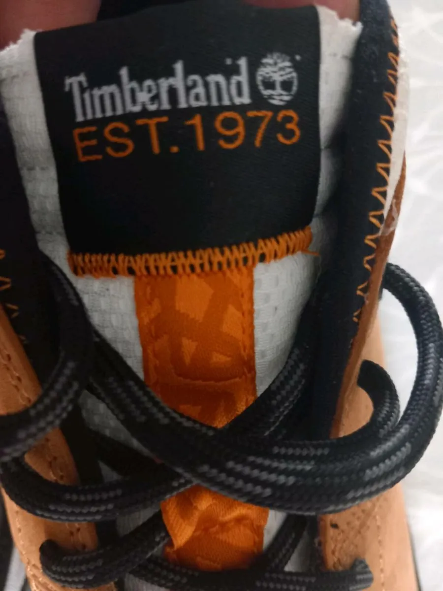 Hiking shoes - Image 4