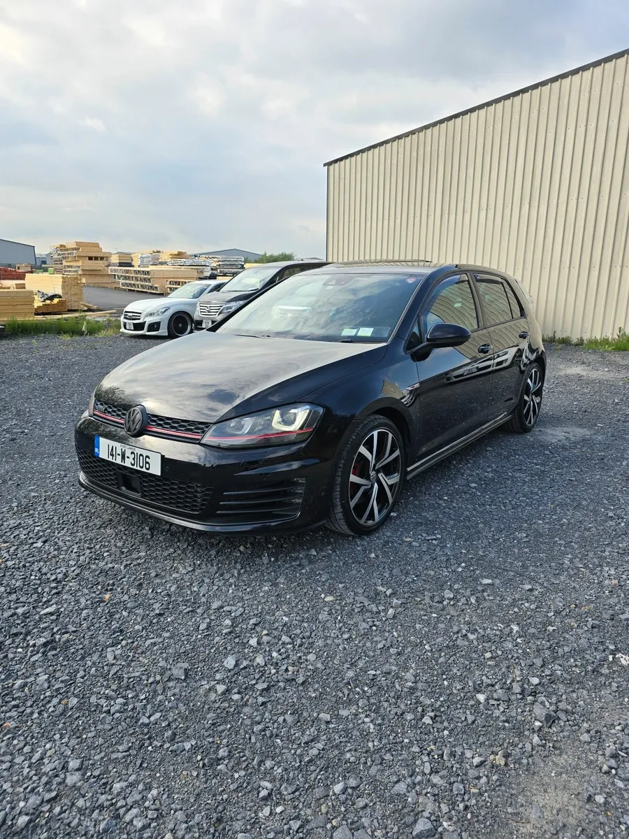 2014 Volkswagen Golf GTI - Image 4