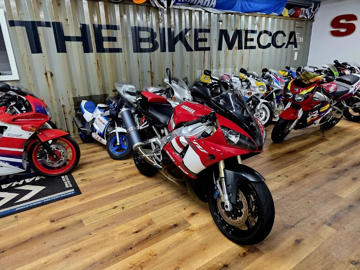 Yamaha yzf r1 nationwide delivery - Image 2