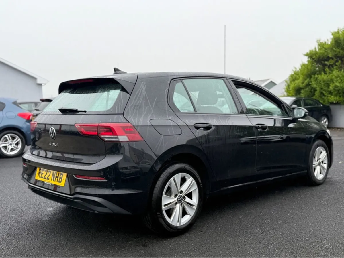 Volkswagen Golf Life TDI - Image 4