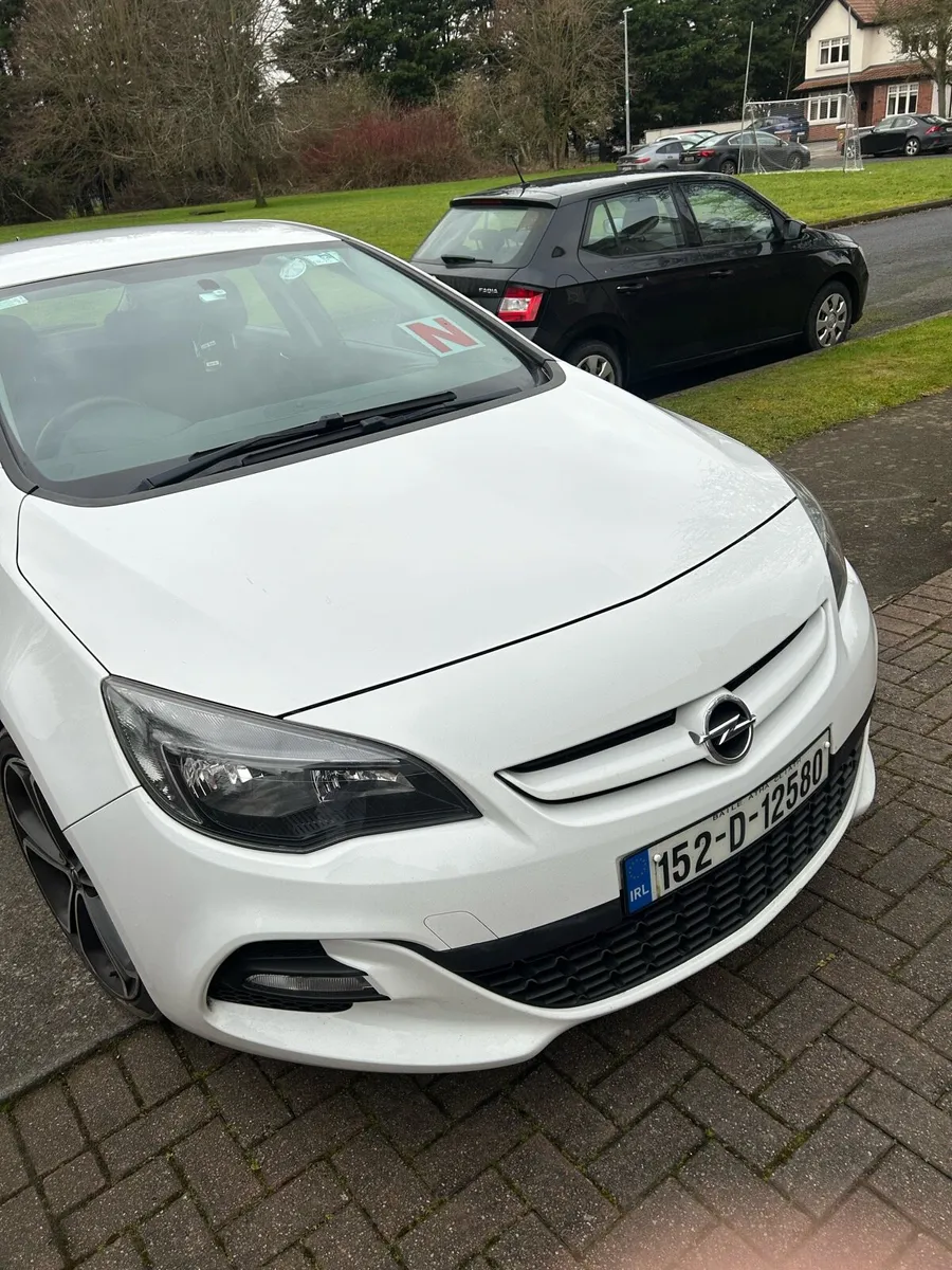 Opel Astra Sri - Image 1