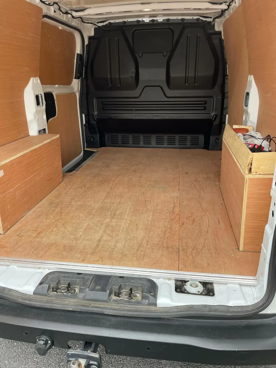 Ford transit custom automatic - Image 4