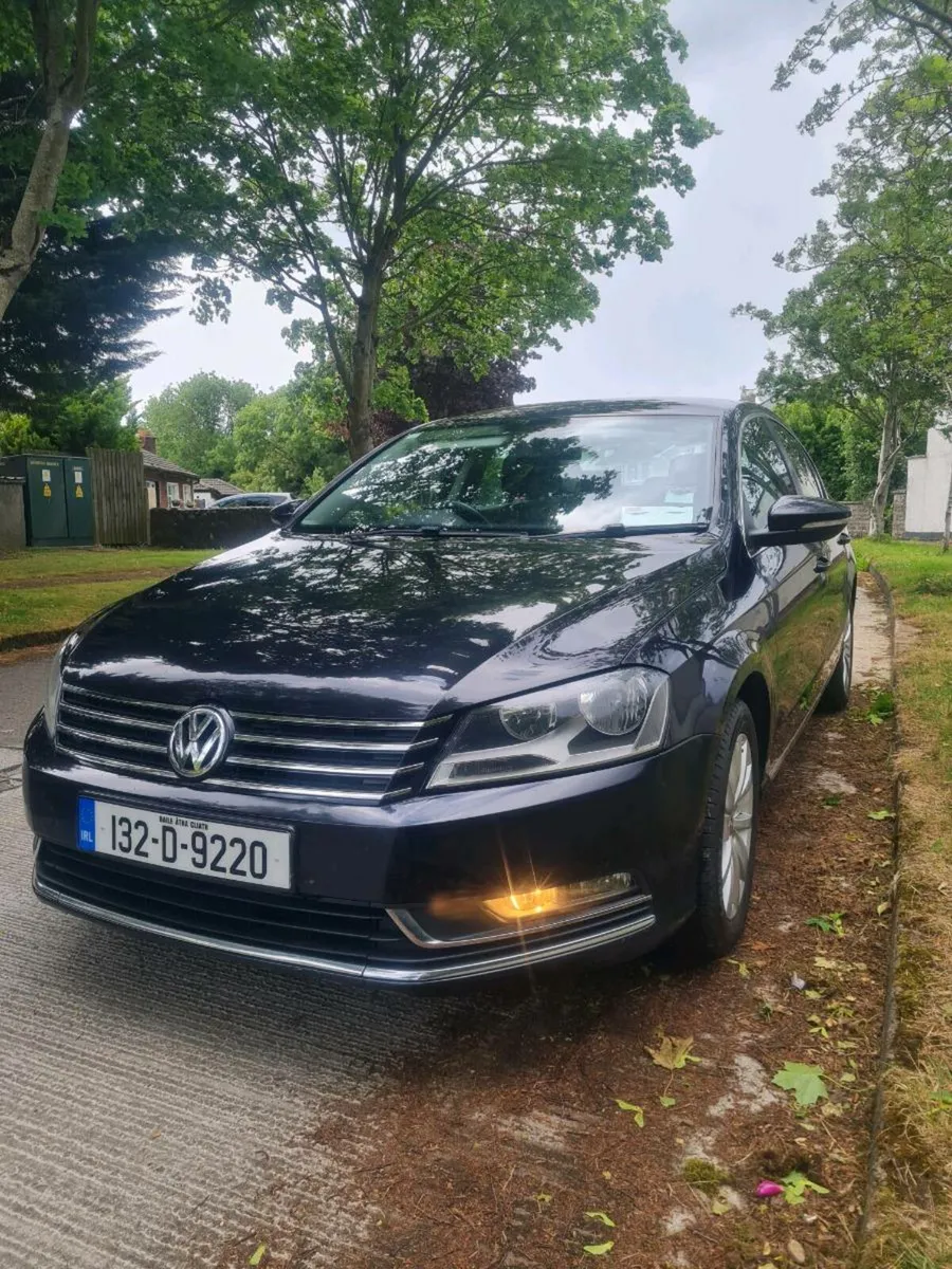 Volkswagen Passat - Image 2