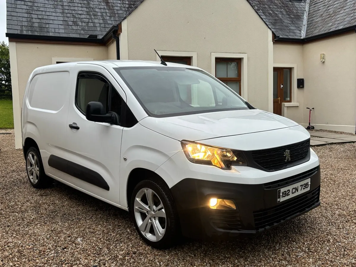 2019 Peugeot partner 1.5 hdi professional - Image 1