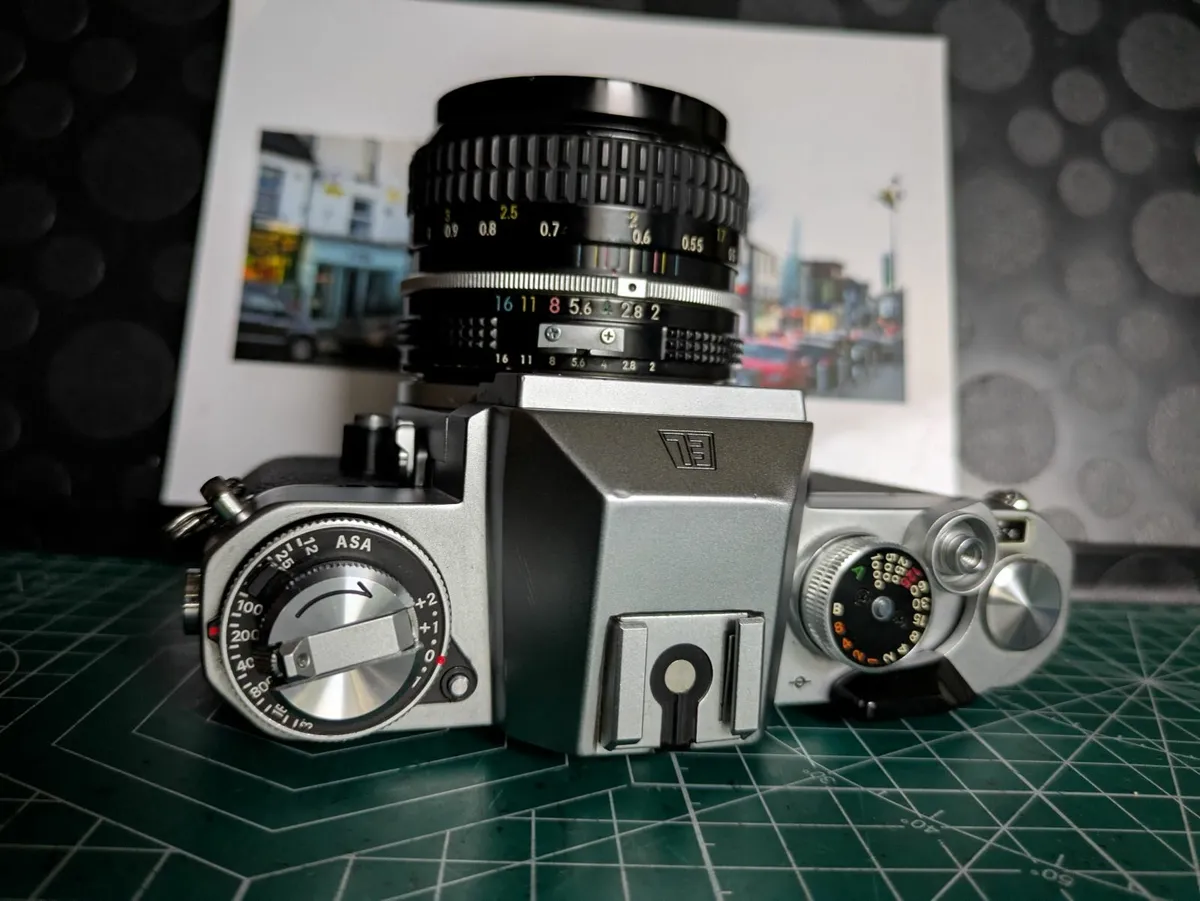 Nikon EL 2 film SLR camera +Nikkor 50mm f2 - Image 2