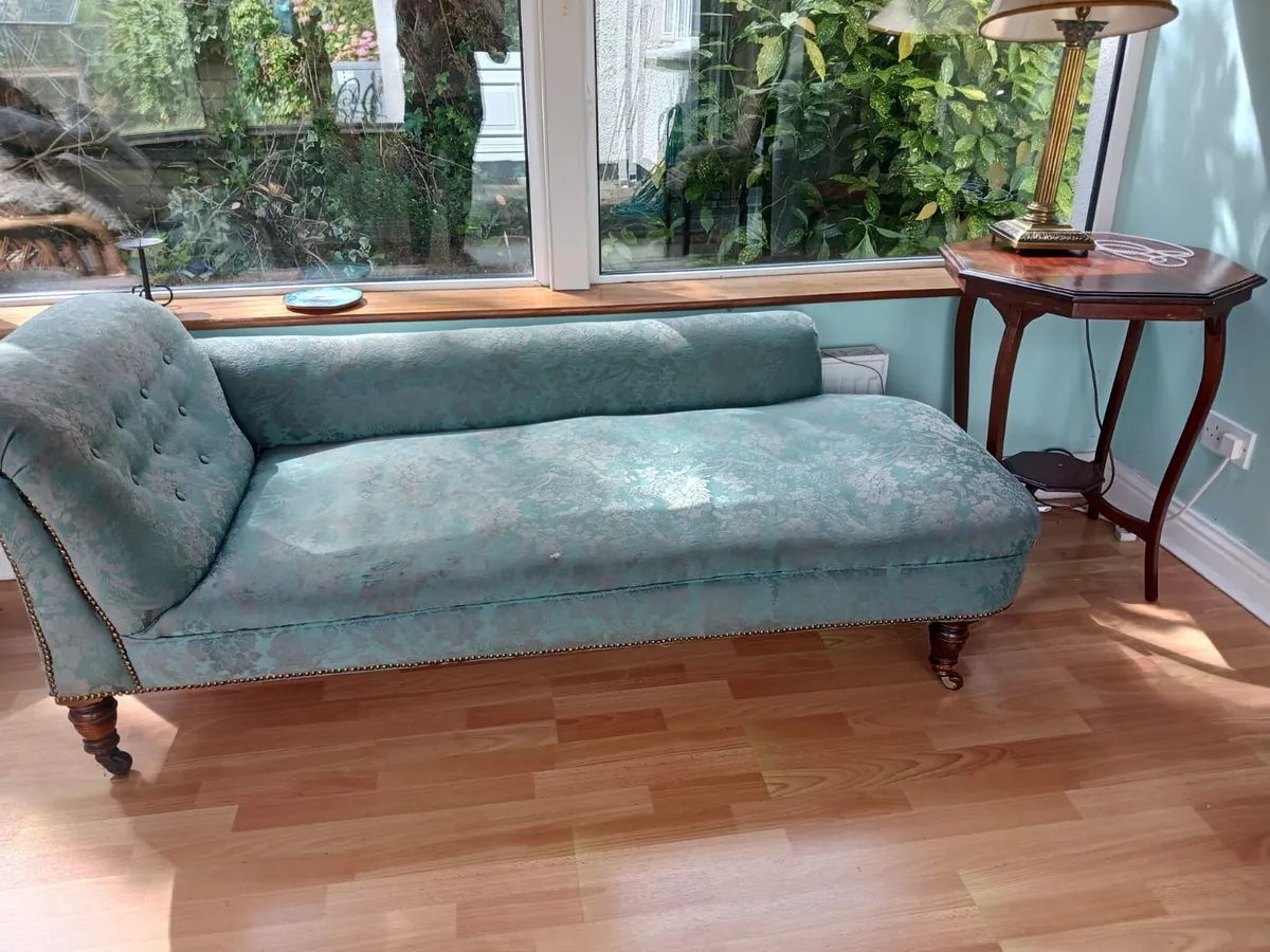 Living room - Image 1